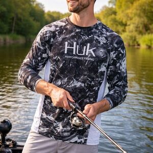 Huk Men's Marble Black and White Long Sleeve Tee